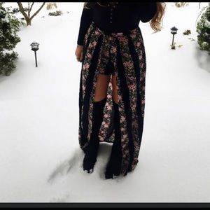 Floral long skirt with shorts in the front